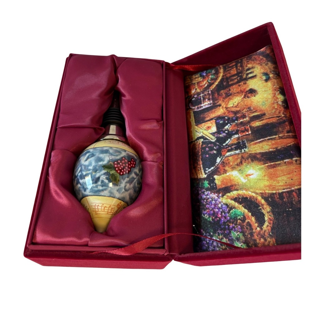 Ne'Qwa Art Hand Painted Reverse Glass Wine Bottle Stopper Vineyard Scene Boxed